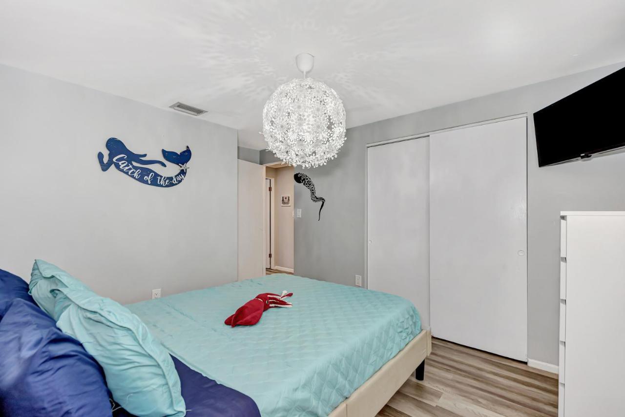 Mermaid House With Pool Jacuzzi Steps To Siesta Key Beach Sarasota Eksteriør bilde